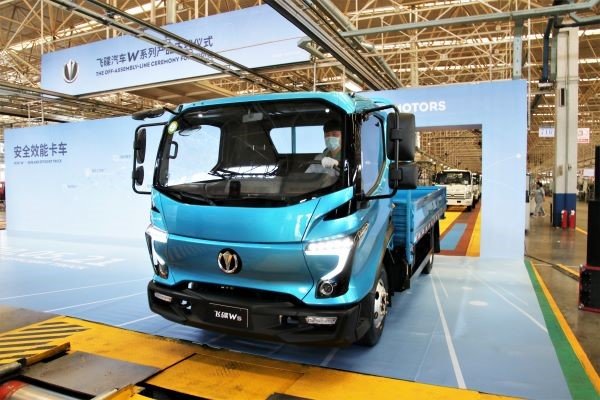 飞碟W轻卡真的安全又效能 我肯定会考虑