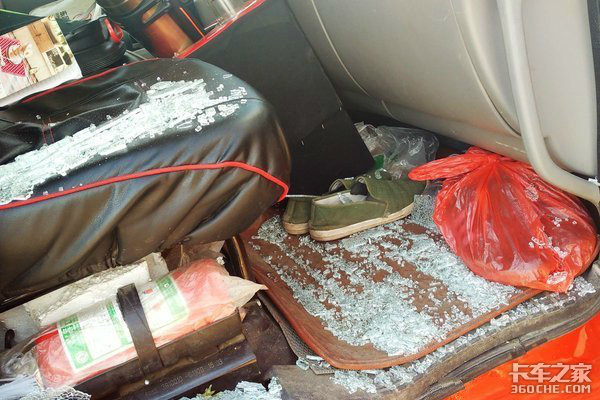 物价黑!说说让卡友又爱又恨的服务区