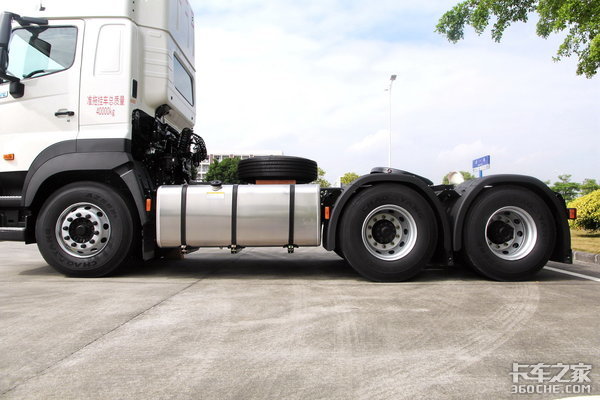 450马力国六动力 日野700还有哪些升级?