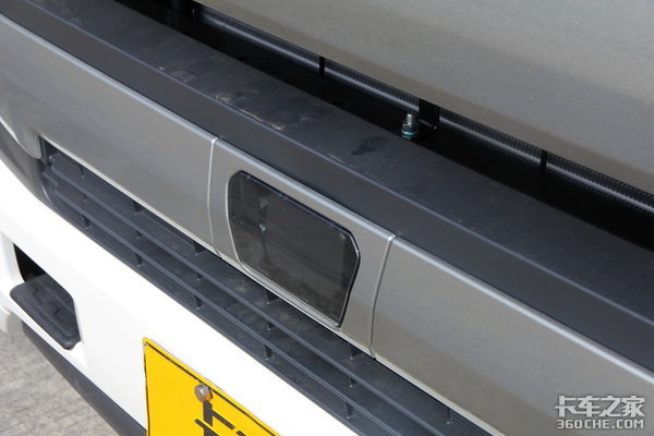 450马力国六动力 日野700还有哪些升级?