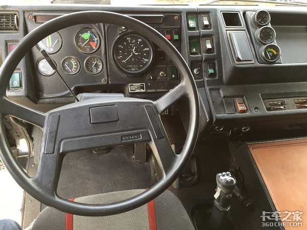 16升发动机 曾经的'王者'沃尔沃F16解读