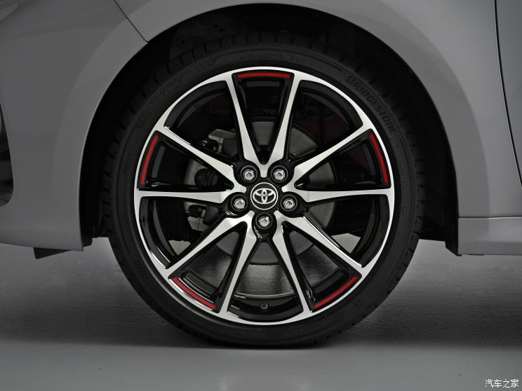 丰田(进口) YARiS(进口) 2022款 GR Sport 欧洲版 丰田(进口) YARiS(进口) 2022款 GR Sport 欧洲版