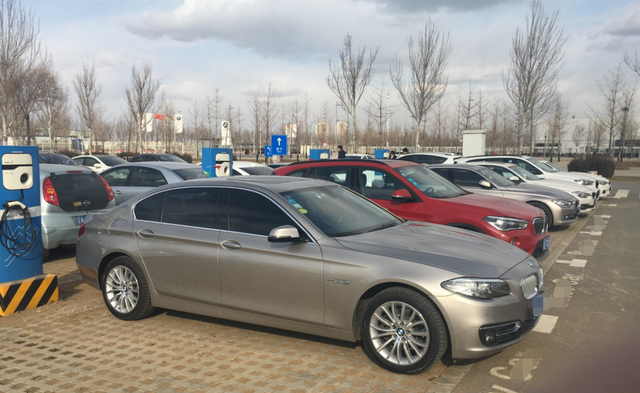 现实中的二手车贩子与网上的二手车商，到底有什么区别？