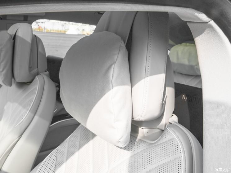 梅赛德斯-EQ 奔驰EQS 2021款 580 4MATIC AMG Line 梅赛德斯-EQ 奔驰EQS 2021款 580 4MATIC AMG Line