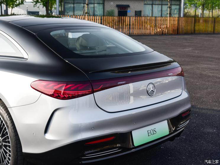 梅赛德斯-EQ 奔驰EQS 2021款 580 4MATIC AMG Line 梅赛德斯-EQ 奔驰EQS 2021款 580 4MATIC AMG Line