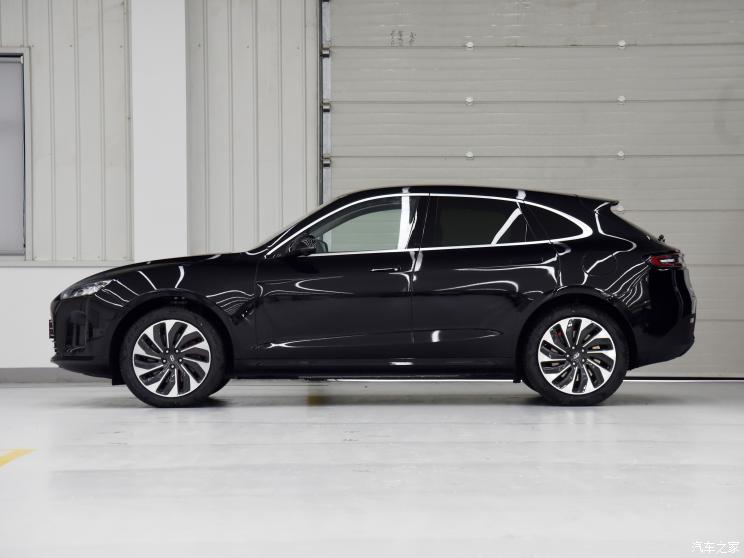 金康赛力斯 问界M5 2022款 基本型 金康赛力斯 问界M5 2022款 基本型