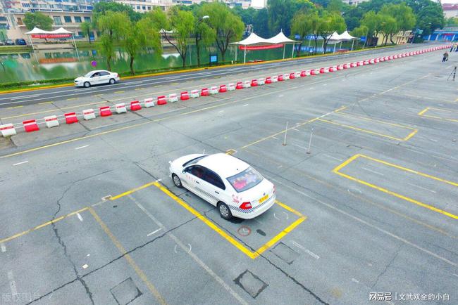 科目二越练越差？问题就出在这3点，没搞清楚别约考！