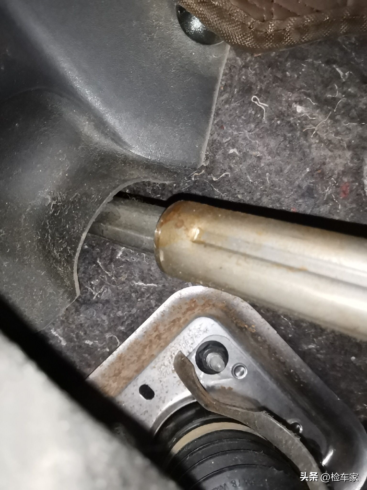 看二手车需不需要交定金？以案说法，这辆帕萨特让买家上了一课